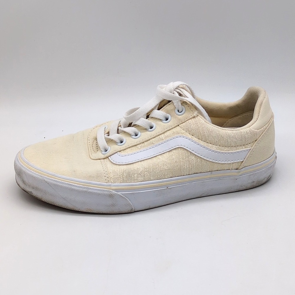 Vans Shoes Womens Ivory 8 Walking Sneakers Off The Wall Comfort Casual 721356